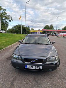 Вольво с60 д5 (2 фото из 9)