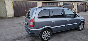 Opel zafira 2.0 74kw diisel (4 foto / 9)