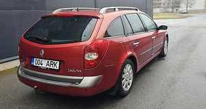 RENAULT LAGUNA (5 фото из 9)