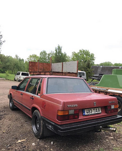 Volvo 740 (3 фото из 6)
