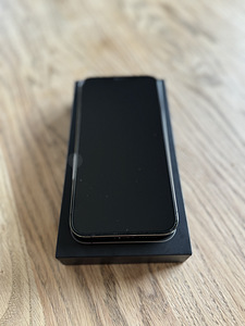 iPhone 12 pro max 126gb (4 foto / 4)