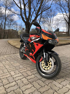 Aprilia RS 125 (1 foto / 9)
