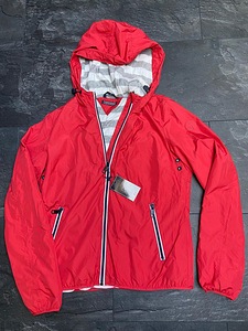 Naiste jope TOMMY HILFIGER (1 foto / 1)