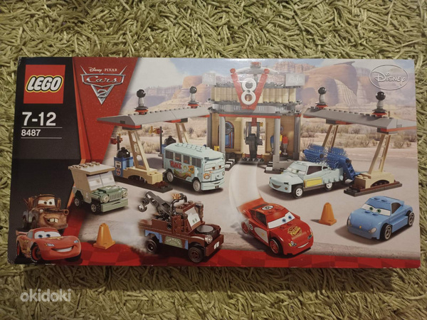 Lego Cars 2