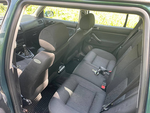 Volkswagen Golf 4 1.9 TDI 4MOTION (11 foto / 12)
