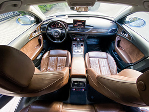 AUDI A6 S-line (7 фото из 7)