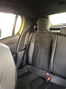 Peugeot 208 GT 2022 (6 foto / 15)