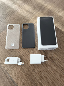 Xiaomi 11 Lite 5G NE 8GB 128GB Truffle Black + laadija (1 foto / 10)