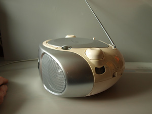 Philips AZ105 (4 foto / 4)