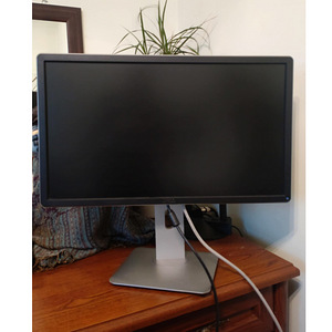 Dell monitor (1 foto / 1)