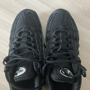 Nike Air Max 95 (1 foto / 2)