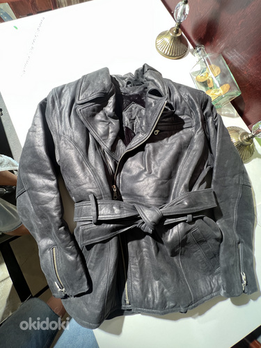 Теплая кожаная куртка с подкладкой (фото #1)