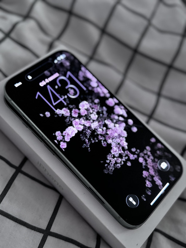 iPhone 15 128GB