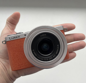 Lumix GM1 (4 фото из 4)