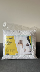 Padi, pillow, padi (2 foto / 3)