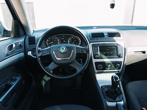 Škoda Octavia, 77kw, 1.2L (5 фото из 15)