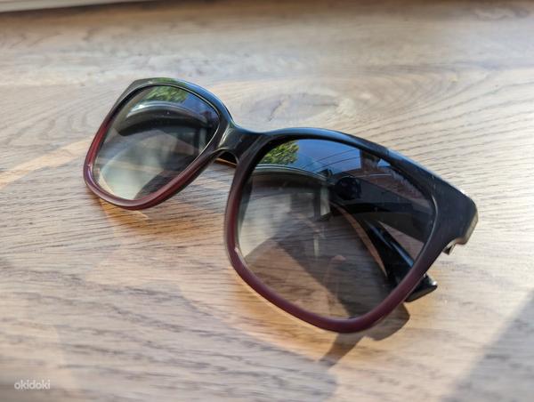 Солнцезащитные очки Emporio Armani (фото #4)