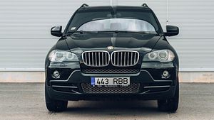 BMW X5 XDrive 35D (2 foto / 15)