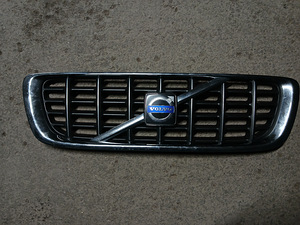 Volvo v70 решетка радиатора