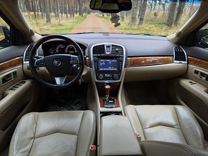 2008 Cadillac SRX 3.6 AWD (7 foto / 9)