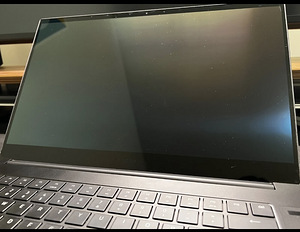 Razer Blade 15 base 4K (2020) (4 foto / 7)