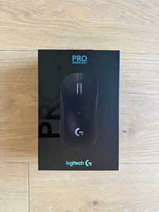 Мышь Logitech G Pro X Superlight (5 фото из 5)