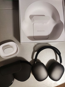 Airpods max mustad UUS (Space grey) (1 foto / 3)