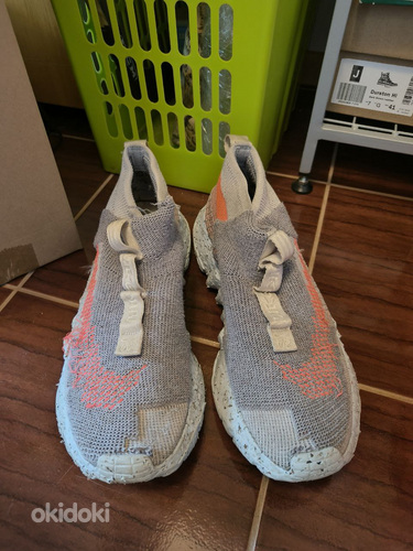 Nike Space Hippie 02