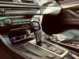 BMW 520D F11 2.0D N47D20C 120kW 2011 (8 foto / 14)