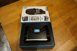 Virtual Reality Glasses for smartphone (3 foto / 3)