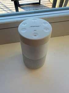 Juhtmevaba kõlar BOSE SoundLink Revolve II Luxe Silver (1 foto / 3)