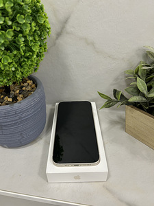 iPhone 14 128gb (3 фото из 7)