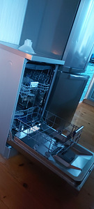 Посудомоечная машина Beko (3 фото из 8)