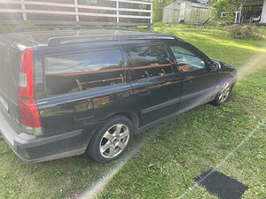 Volvo V70 2003 (4 фото из 13)