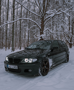 BMW 330 3.0 150kW (6 foto / 11)