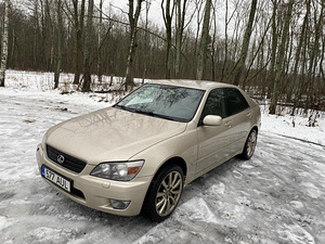 Lexus IS200 2005 LPG gaas (2 foto / 12)