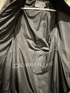 Calvin Klein talvemantel suurus M (4 foto / 4)