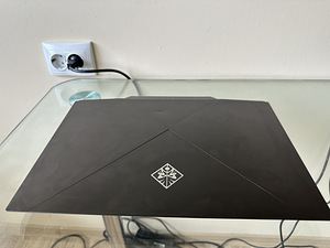 HP Omen GTX 1660ti, i7 9750H, 16gb (6 foto / 10)