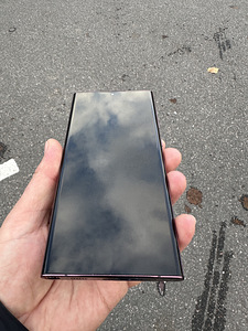 Samsung Galaxy S22 Ultra 128Gb (7 foto / 8)