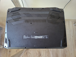 Acer Nitro 5 i7 RTX 3070 (6 foto / 7)