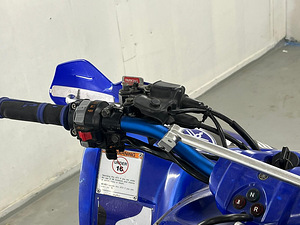 Yamaha YFM 660 raptor (4 foto / 6)