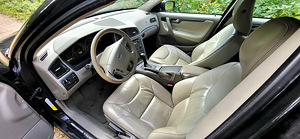 Volvo V70, 2006 автомат (3 фото из 14)