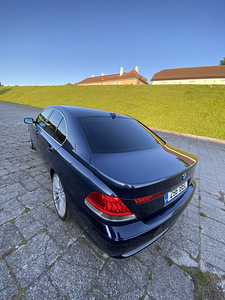 BMW 730d 195kw (15 foto / 15)