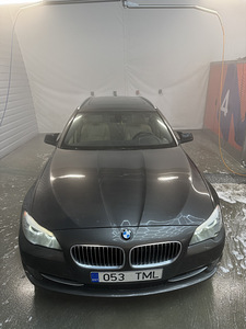 BMW 530 Xdrive (3 foto / 12)