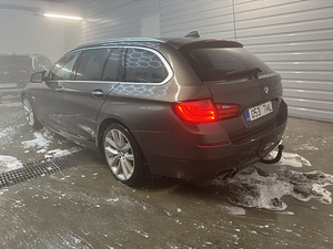 BMW 530 Xdrive (5 foto / 12)