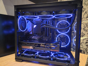 Мощный игровой настольный компьютер с процессором Ryzen 7 78 (2 фото из 5)