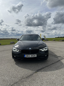 BMW 320d xDrive Advantage (3 foto / 7)