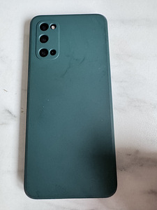 Samsung Galaxy S20 (3 foto / 9)