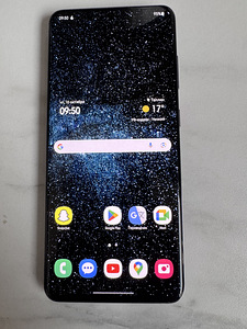 Samsung Galaxy S20 (4 foto / 9)