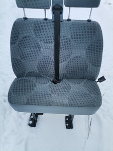 Ford transit сиденье (3 фото из 5)
